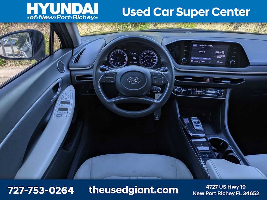 Used 2022 Hyundai Sonata SE w/ Cargo Package FWD image 15