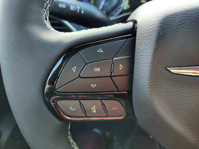 New 2026 Chrysler Pacifica Select w/ S Appearance Package AWD/4WD image 16