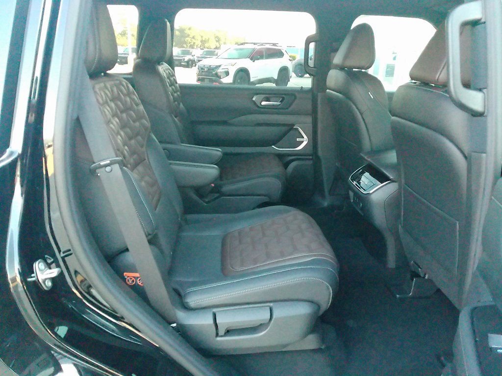 New 2026 Nissan Armada Platinum Reserve image 20