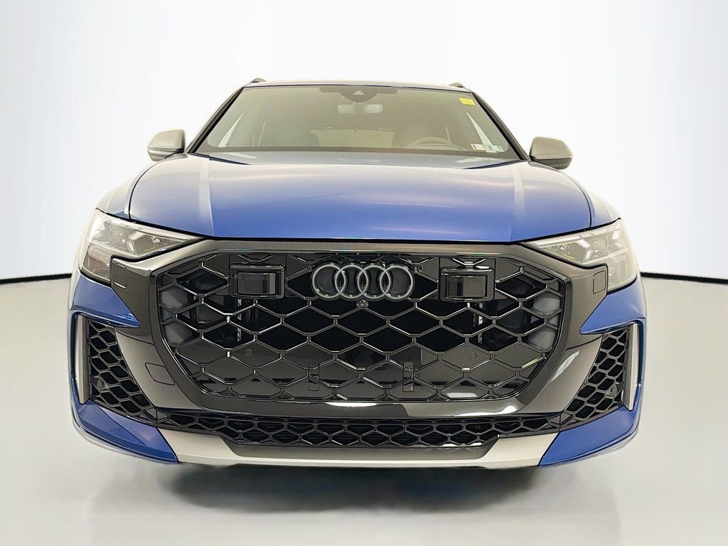 Used 2025 Audi RS Q8 performance image 2