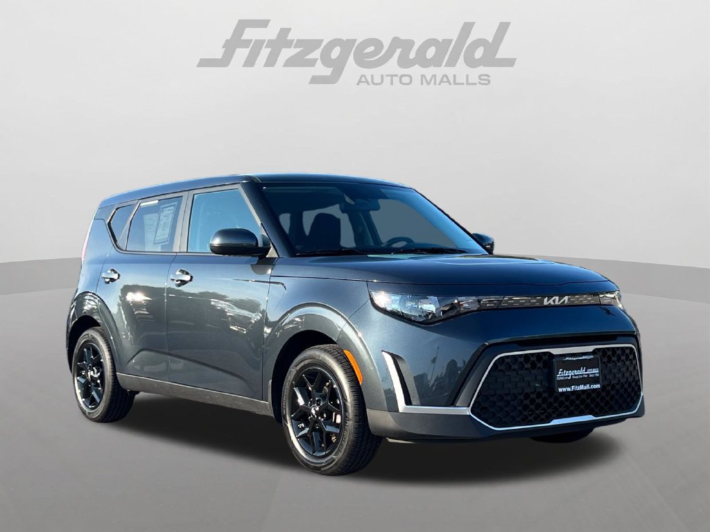 Used 2025 Kia Soul LX w/ LX Technology Package
