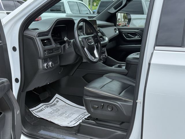 Used 2024 GMC Yukon XL SLT RWD image 14