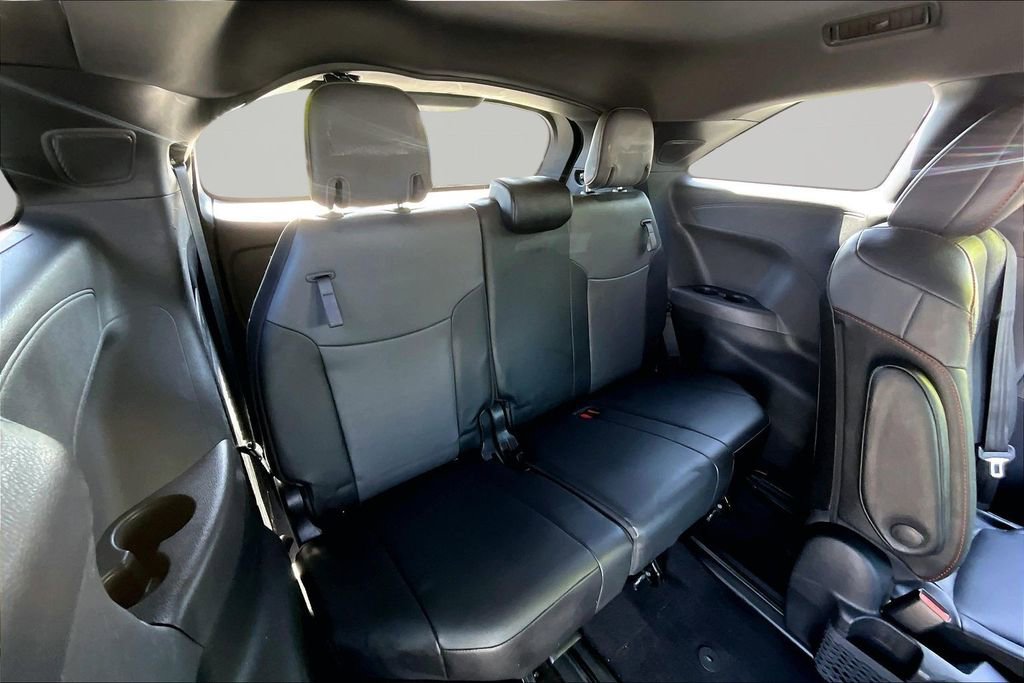 Used 2021 Toyota Sienna XSE w/ XSE Plus Package FWD image 20