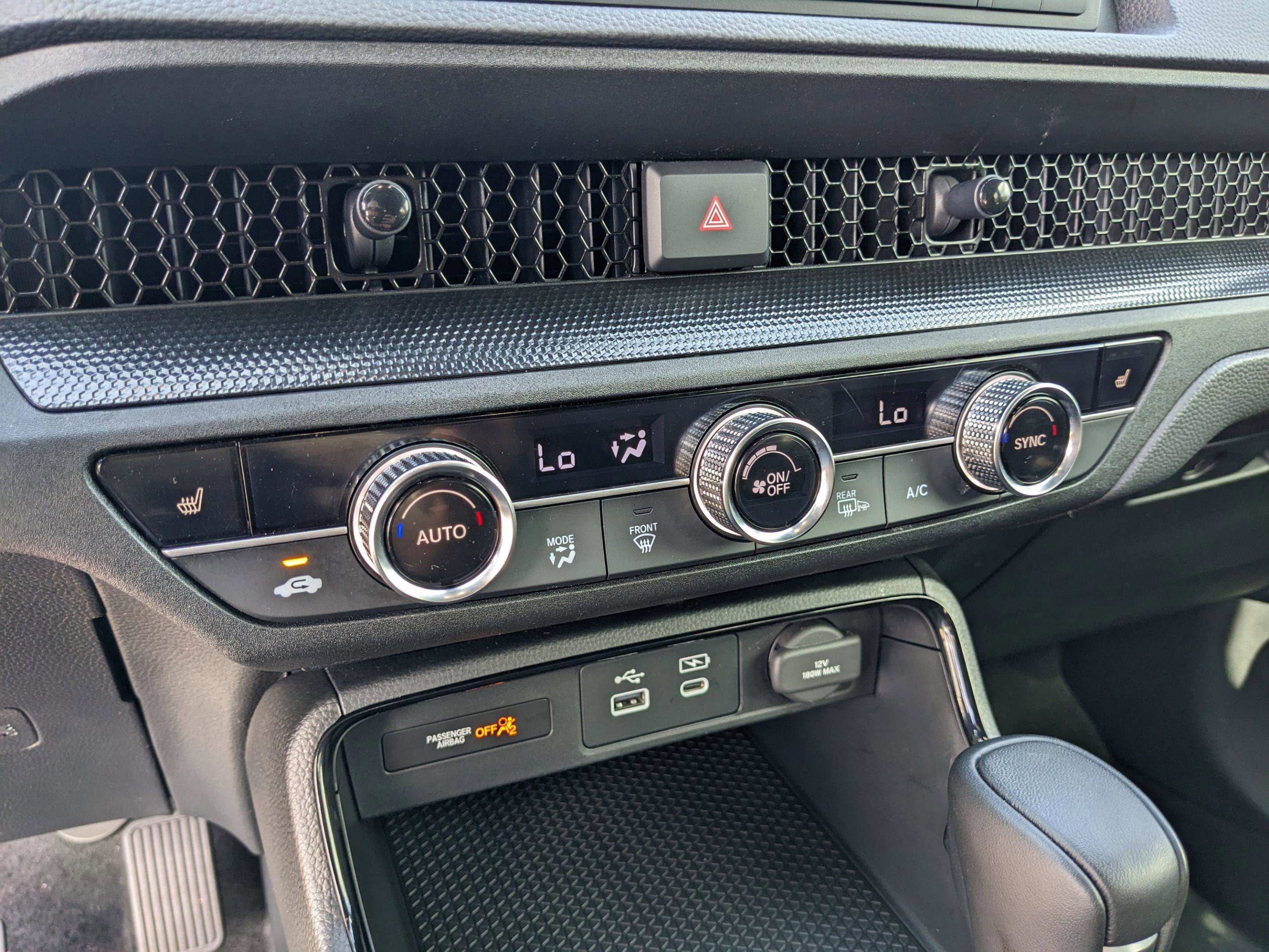 Used 2025 Honda CR-V Sport image 29