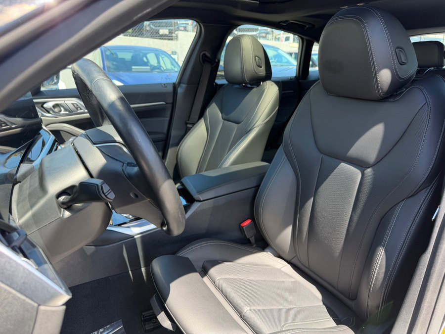 Used 2022 BMW i4 eDrive40 w/ Premium Package RWD image 23