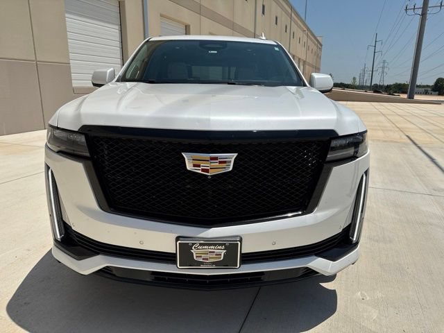 Used 2021 Cadillac Escalade Sport Platinum AWD/4WD image 2