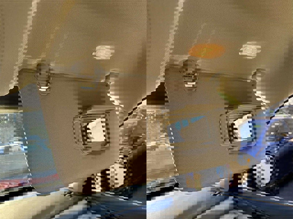 Used 2024 INFINITI QX60 Luxe image 32