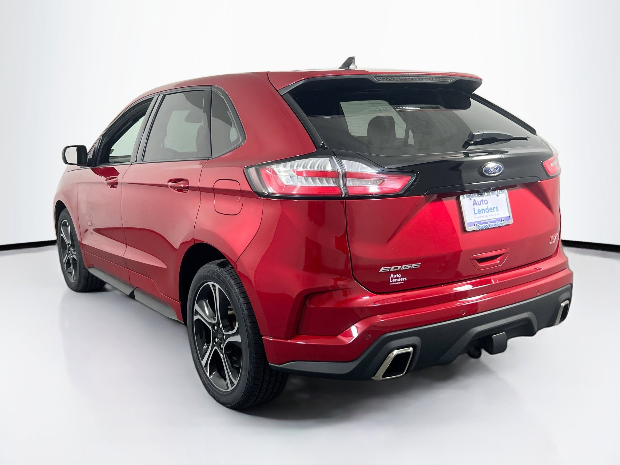 Used 2020 Ford Edge ST w/ Cold Weather Package image 7