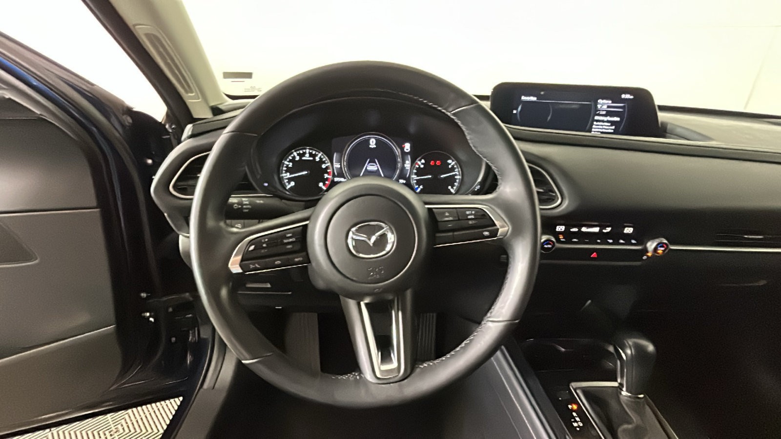 Used 2024 MAZDA CX-30 AWD 2.5 S w/ Select Sport Pkg image 17