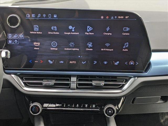 New 2025 Chevrolet Equinox EV LT image 11