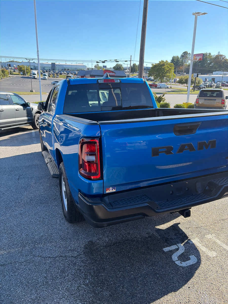 Used 2025 RAM 1500 Tradesman AWD/4WD image 14