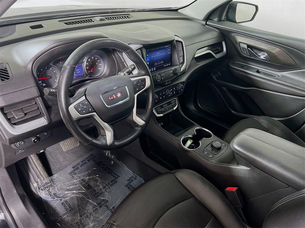 Used 2023 GMC Terrain SLT image 10