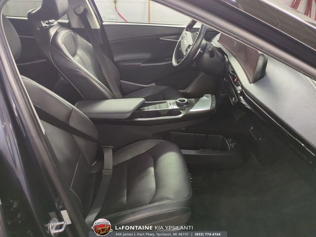 Certified 2023 Kia EV6 Wind RWD image 31