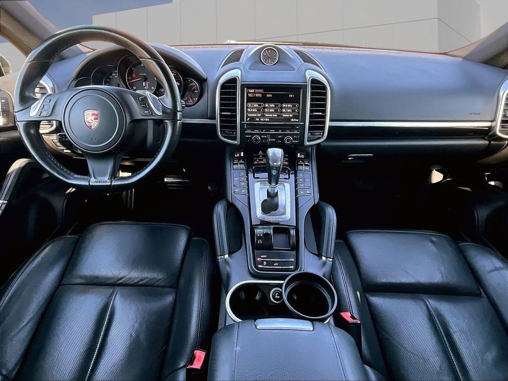 Used 2013 Porsche Cayenne Diesel AWD/4WD image 14