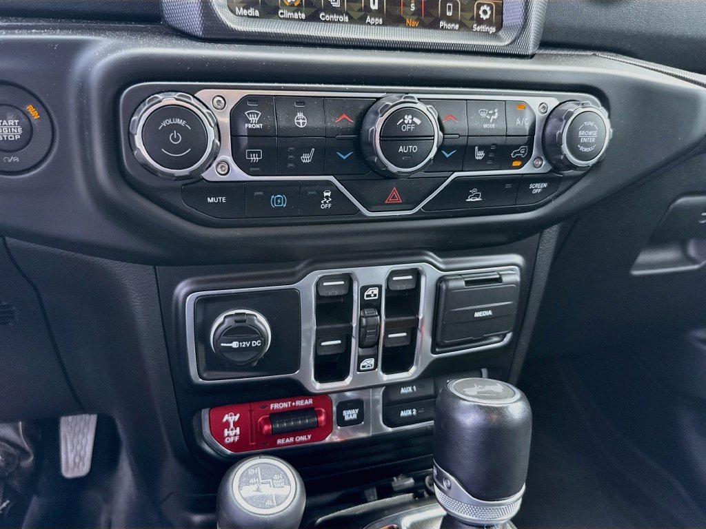 Certified 2023 Jeep Wrangler Unlimited Rubicon 4xe w/ Cold Weather Group AWD/4WD image 17