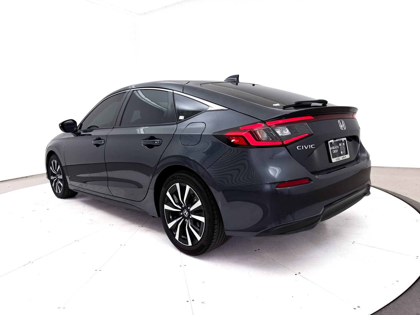 Used 2024 Honda Civic EX-L image 15