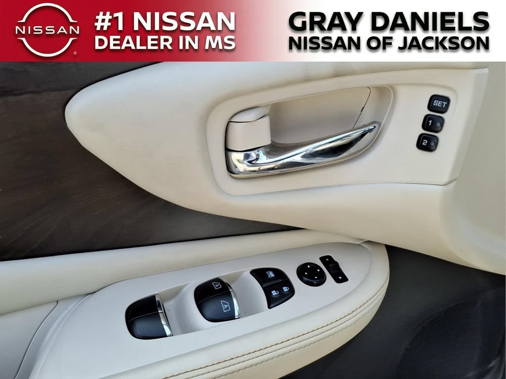 Used 2022 Nissan Murano Platinum w/ Cargo Package AWD/4WD image 12