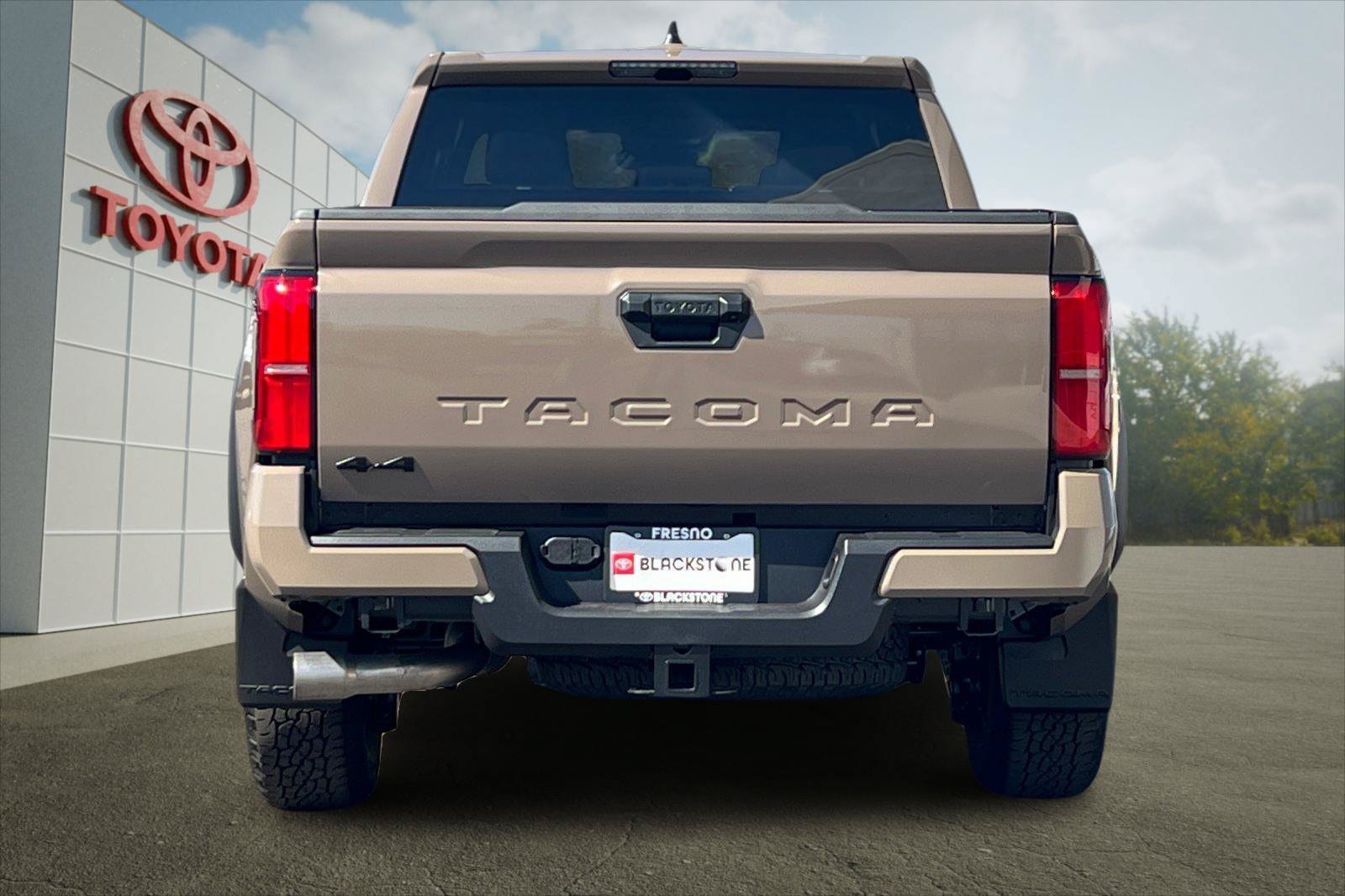 Certified 2026 Toyota Tacoma TRD Off-Road AWD/4WD image 4