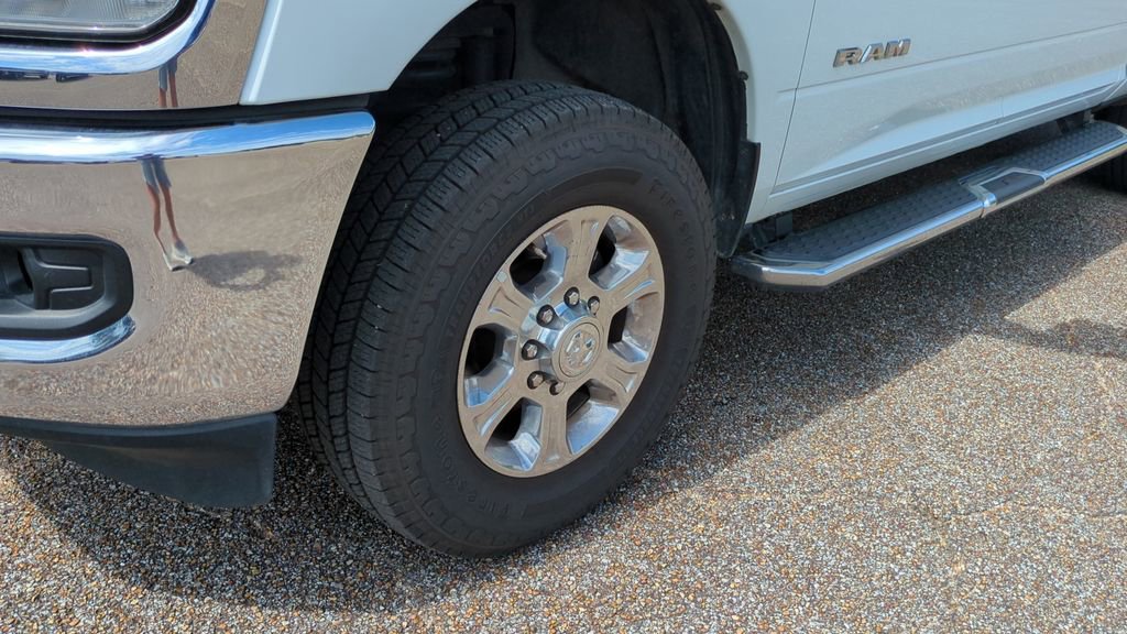 Used 2024 RAM 2500 Big Horn image 9