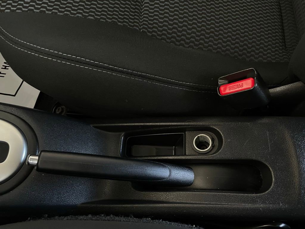 Used 2014 Nissan Versa Note SV image 39