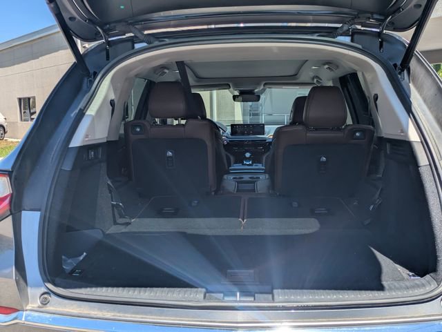 Certified 2024 Acura MDX SH-AWD w/ Technology Package image 12