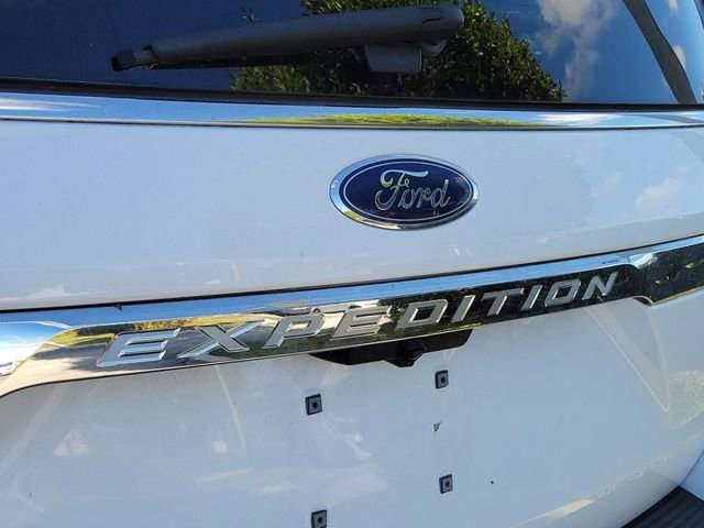 Used 2021 Ford Expedition Limited RWD image 5