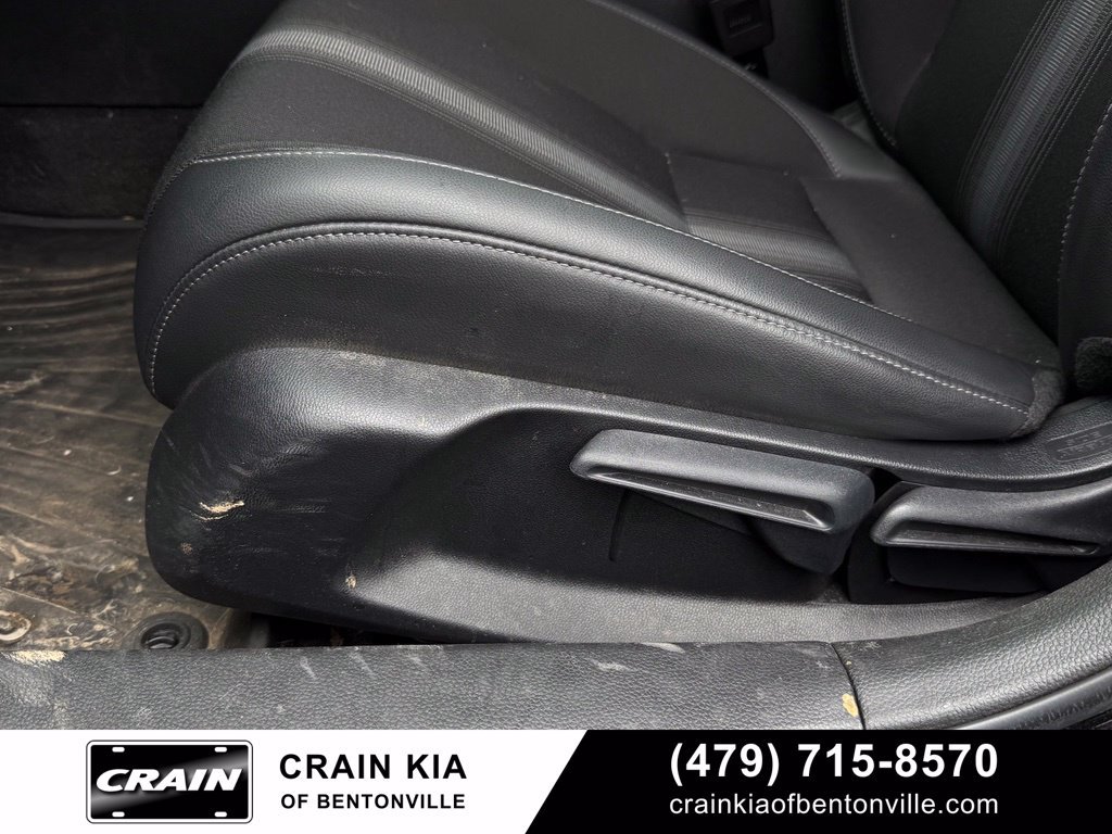 Used 2023 Honda Civic Sport image 11