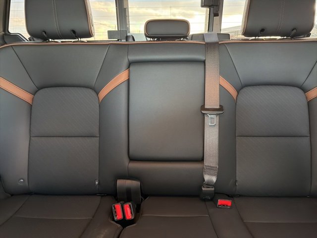 Used 2024 GMC Canyon AT4 w/ AT4 Premium Package image 22