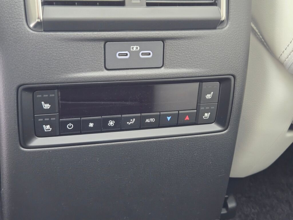 New 2026 MAZDA CX-90 3.3 Turbo S w/ Premium Plus image 16