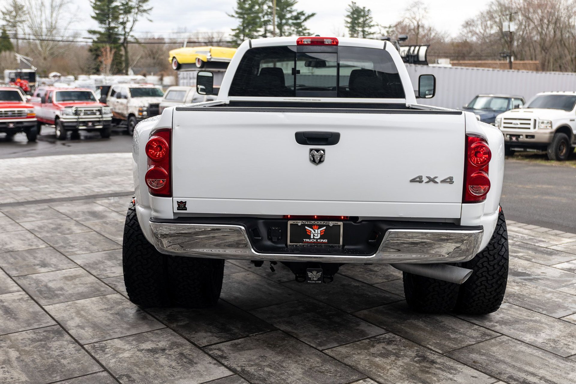 Used 2007 Dodge Ram 3500 Truck SLT image 14