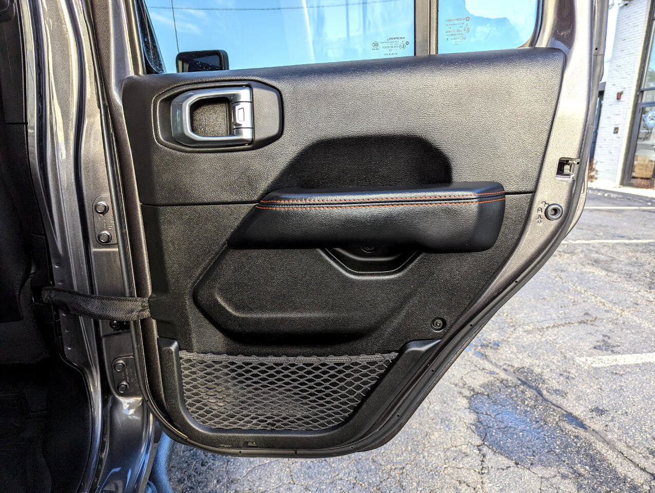 Used 2022 Jeep Gladiator Mojave w/ Cold Weather Group image 35