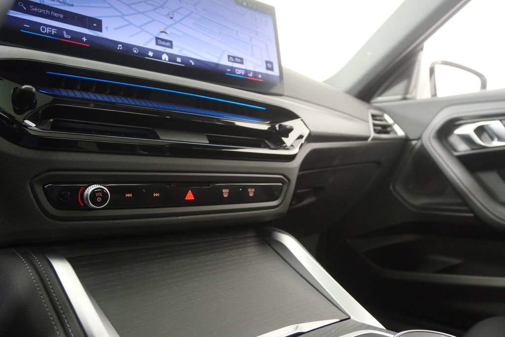 Certified 2025 BMW 230i Coupe w/ M Sport Package RWD image 18