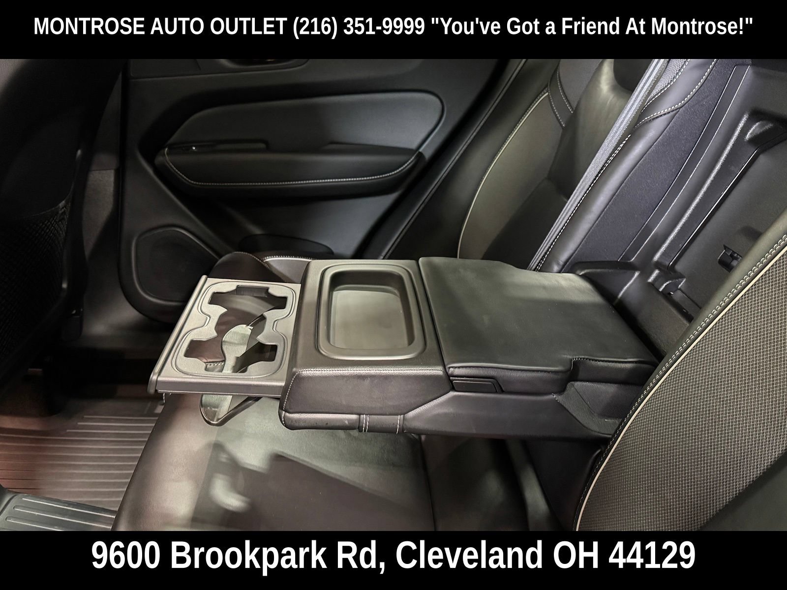 Used 2020 Volvo XC60 T8 R-Design AWD/4WD image 39