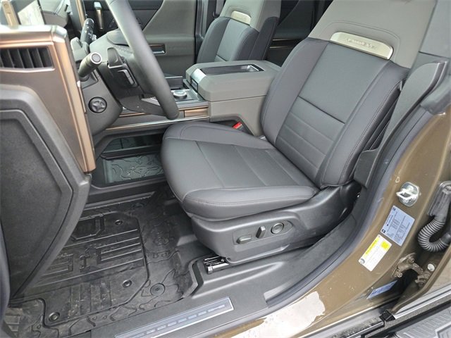 New 2024 GMC Hummer EV 2X w/ Extreme Off-Road Package image 12