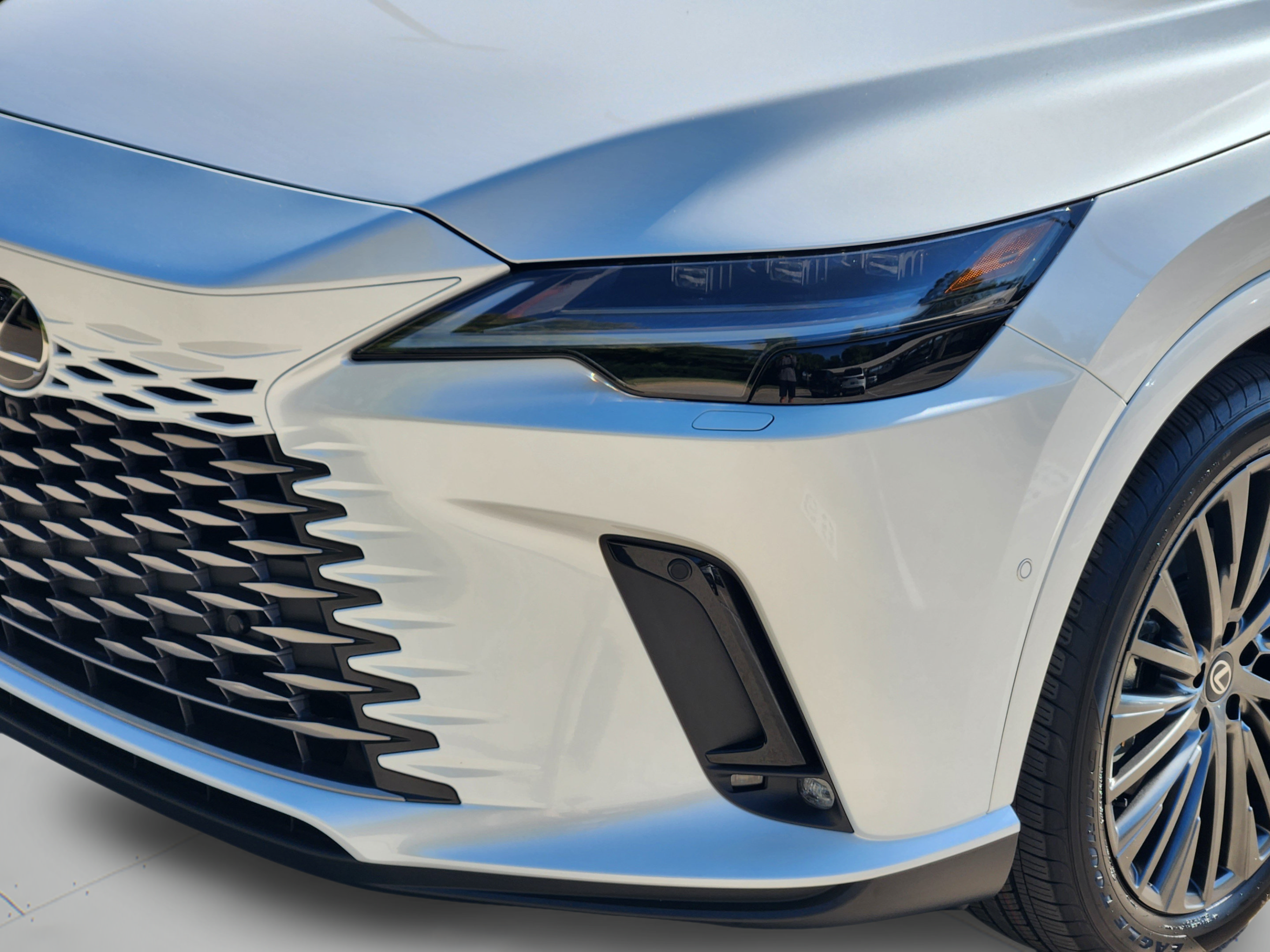 New 2026 Lexus RX 350 FWD image 25