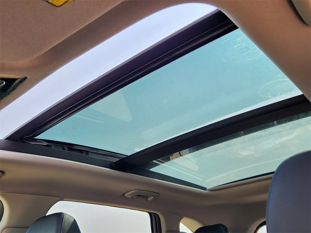 New 2026 Kia Sorento S w/ S Panoramic Sunroof Package image 17