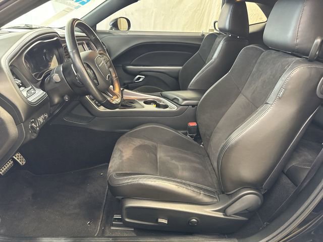 Used 2022 Dodge Challenger GT w/ Plus Package image 10