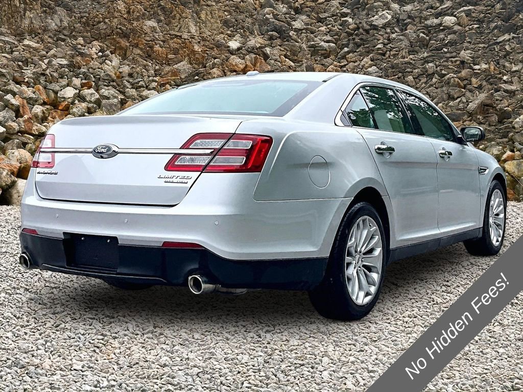 Used 2018 Ford Taurus Limited FWD image 2