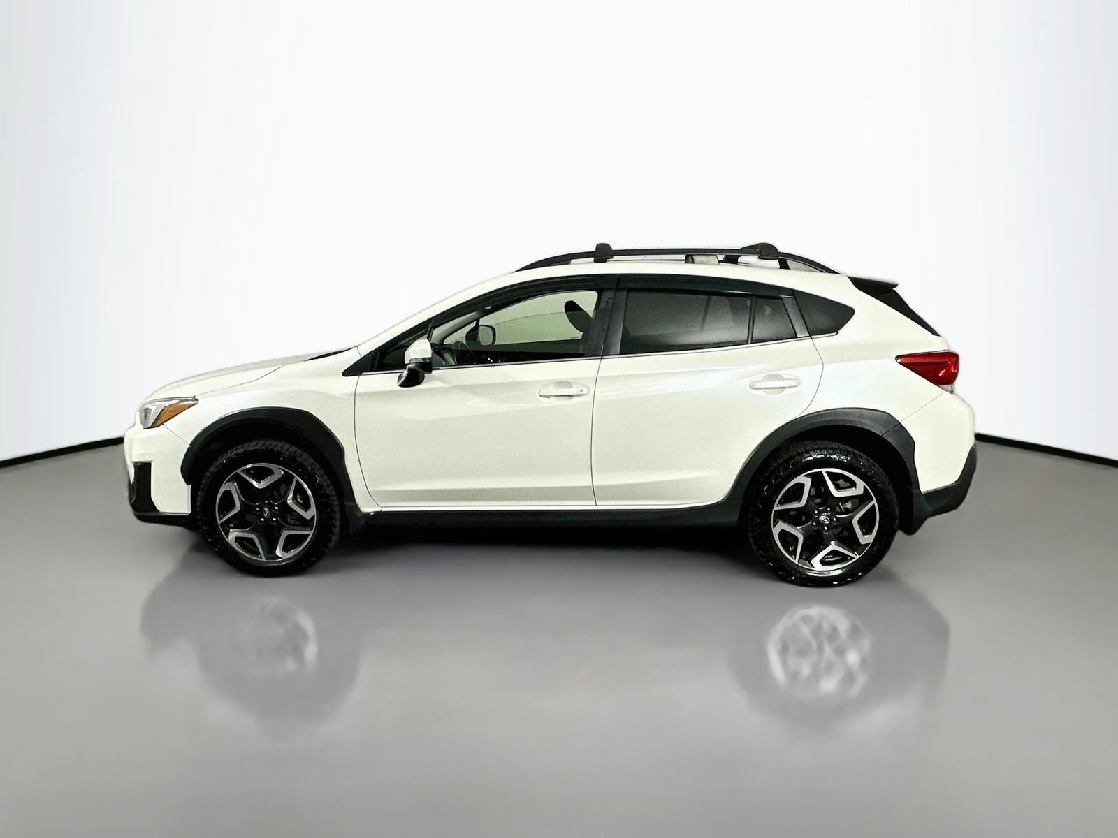 Used 2019 Subaru Crosstrek 2.0i Limited w/ Moonroof Package w/Navigation AWD/4WD image 4