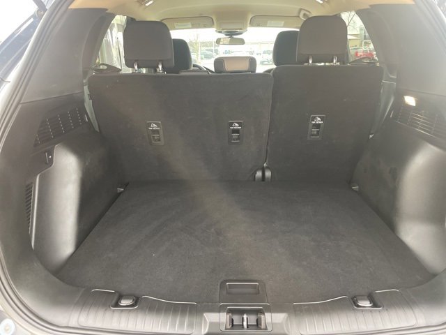 Used 2020 Ford Escape SE image 12