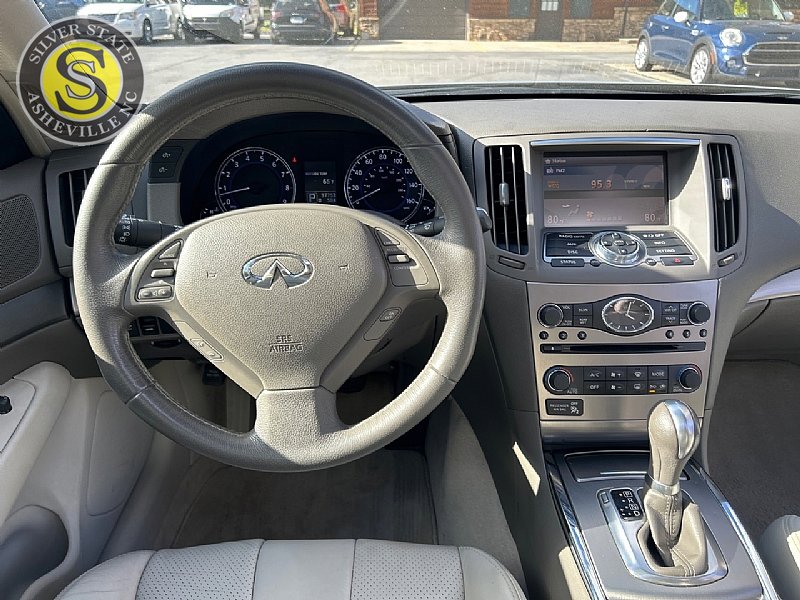 Used 2012 INFINITI G25 Journey image 22