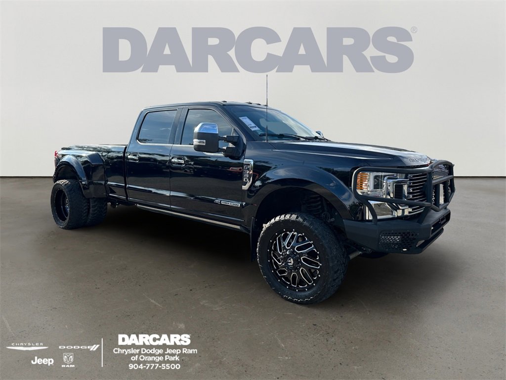 Used 2022 Ford F350 Platinum w/ FX4 Off-Road Package image 1