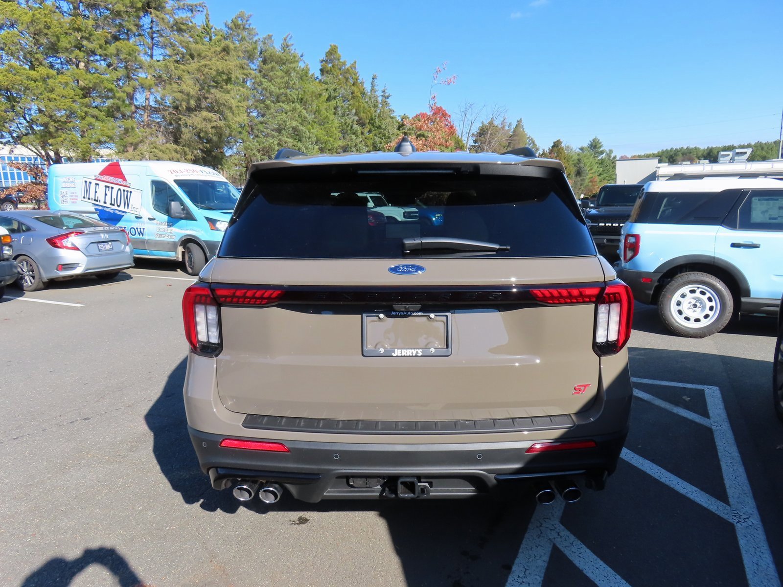 New 2026 Ford Explorer ST w/ Sun And Sound Package image 5