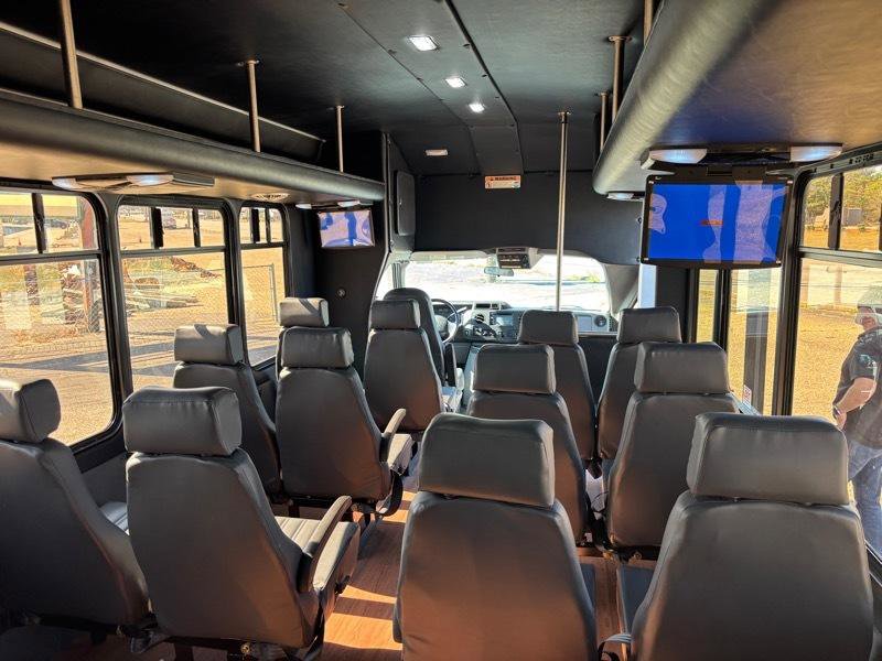 Used 2017 Ford E-450 and Econoline 450 Super Duty w/ Shuttle Bus Prep Package image 11