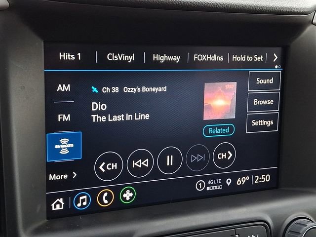 Used 2024 GMC Terrain AT4 image 18