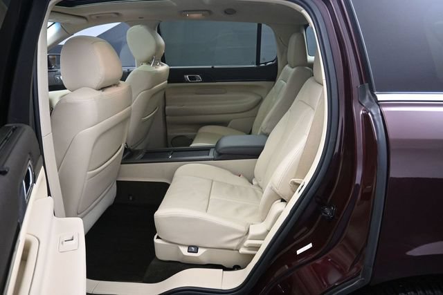 Certified 2019 Lincoln MKT AWD image 21