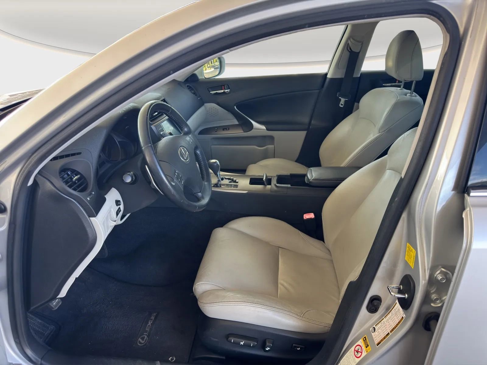 Used 2010 Lexus IS 250 AWD image 8