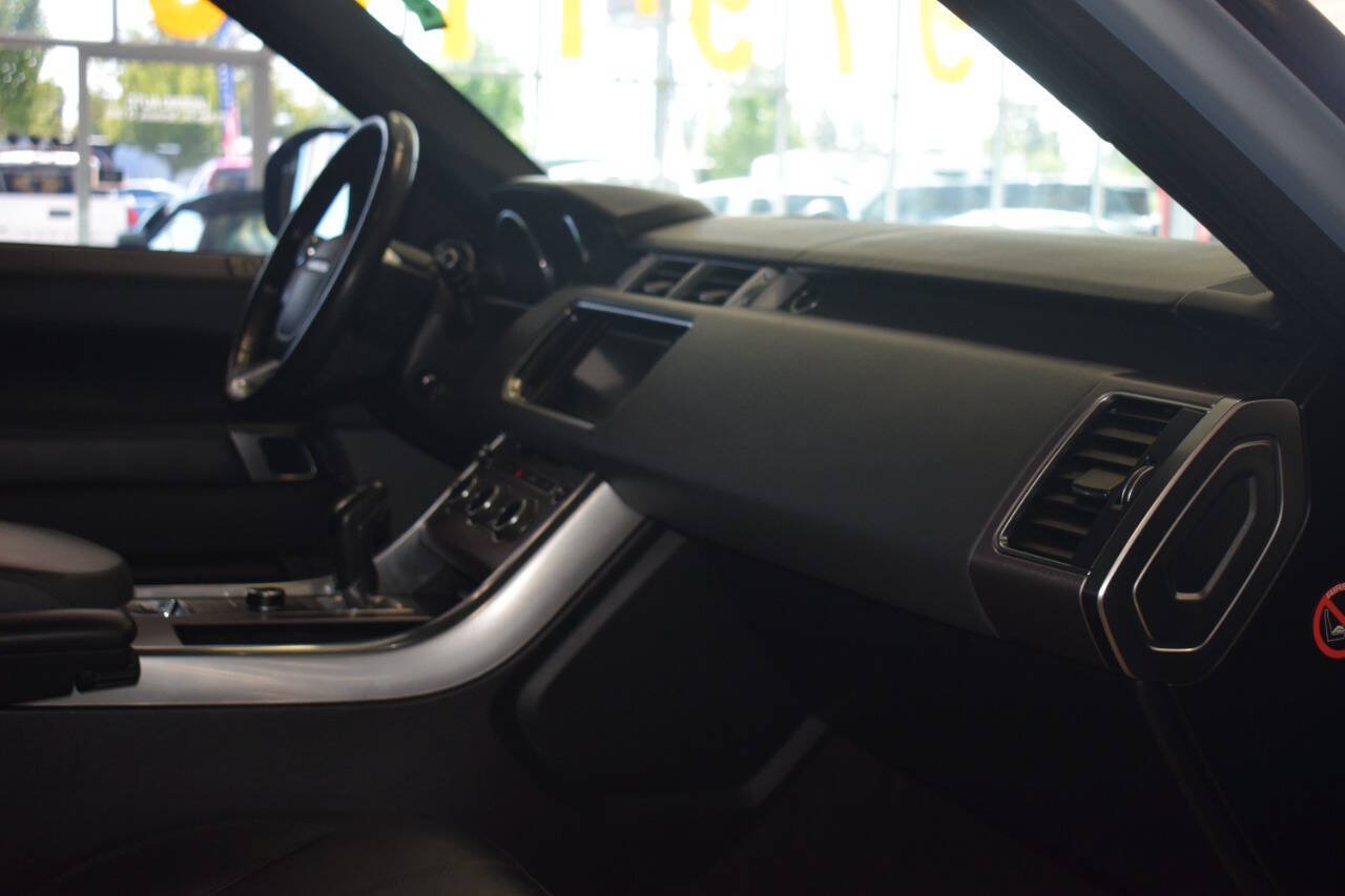 Used 2015 Land Rover Range Rover Sport HSE AWD/4WD image 43