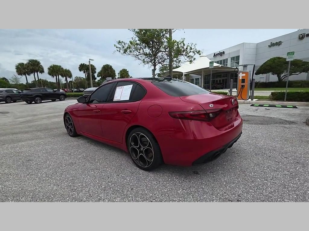 Used 2023 Alfa Romeo Giulia Veloce image 43