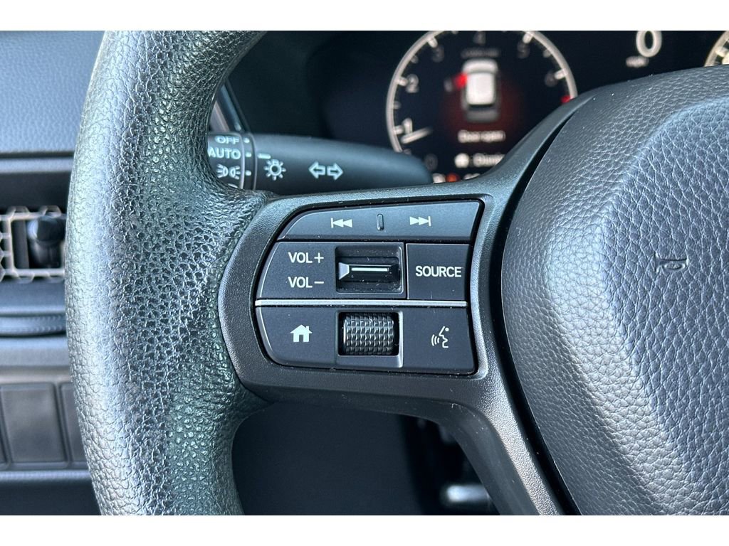 Used 2025 Honda CR-V EX image 27